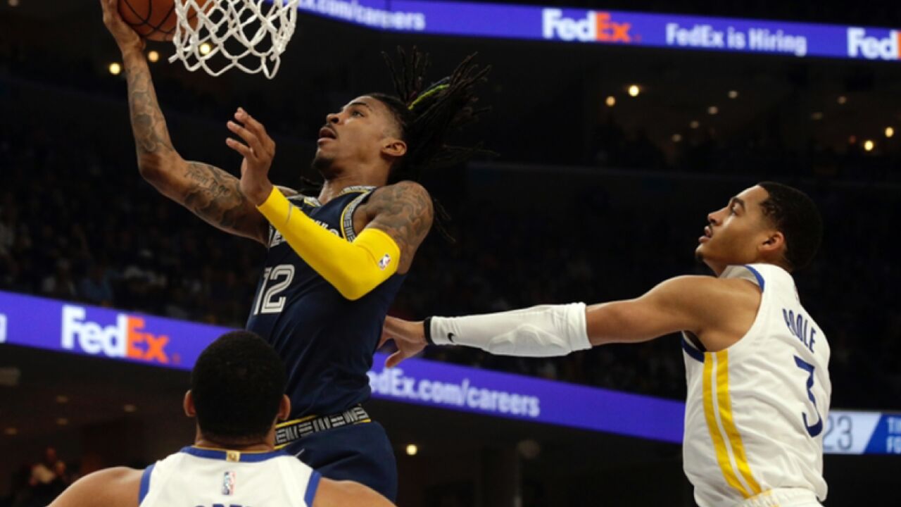 上海队力克北京队，莫兰特扛起全队