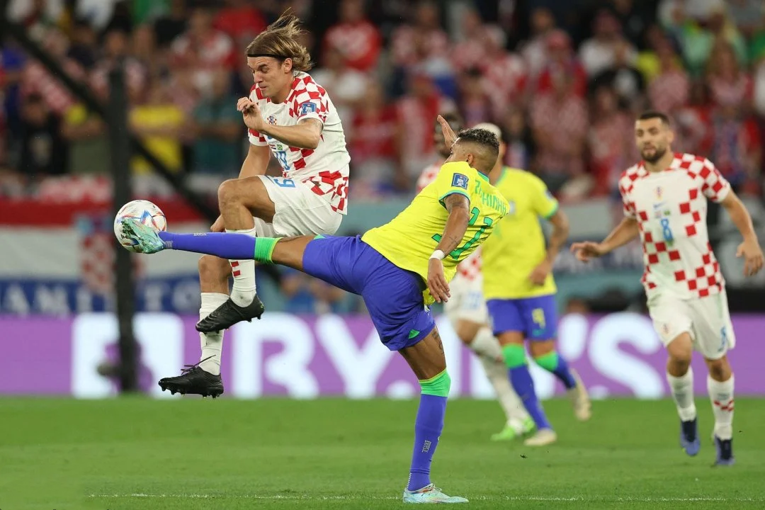 开云体育入口-尤文险胜巴西，内马尔关键制胜