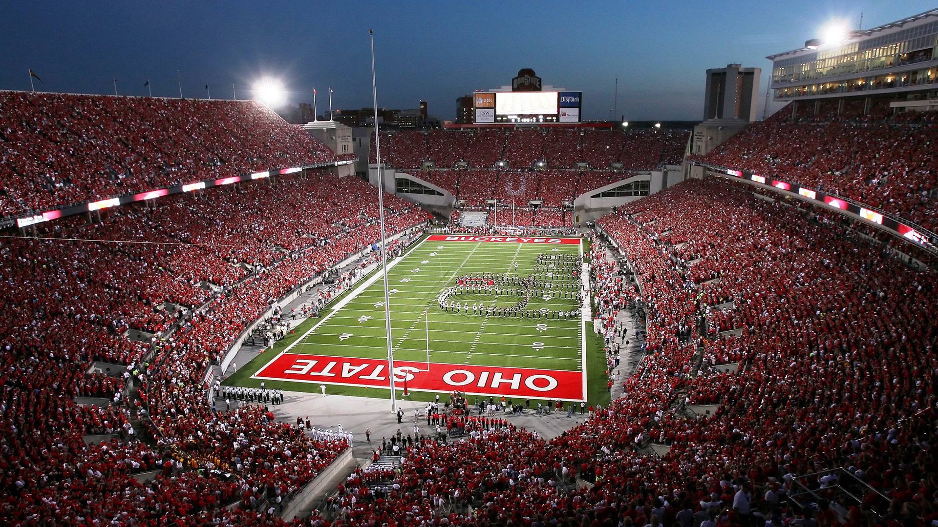 开云体育中国-老鹰展翅撕裂雷霆，利拉德关键时刻化身死神