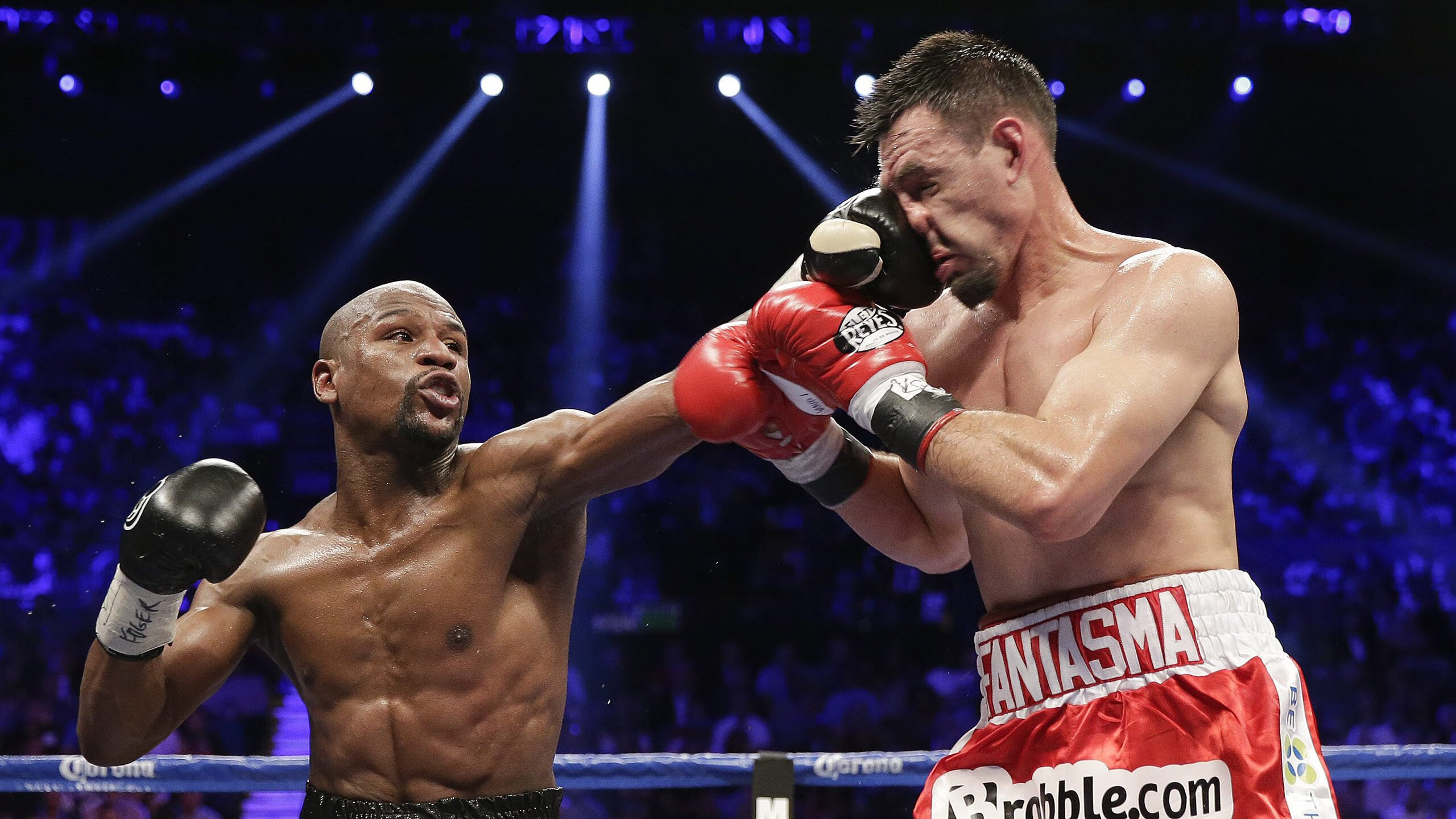 巴雷拉，当黄黑风暴席卷撒哈拉，他用教科书表现重写足球地理