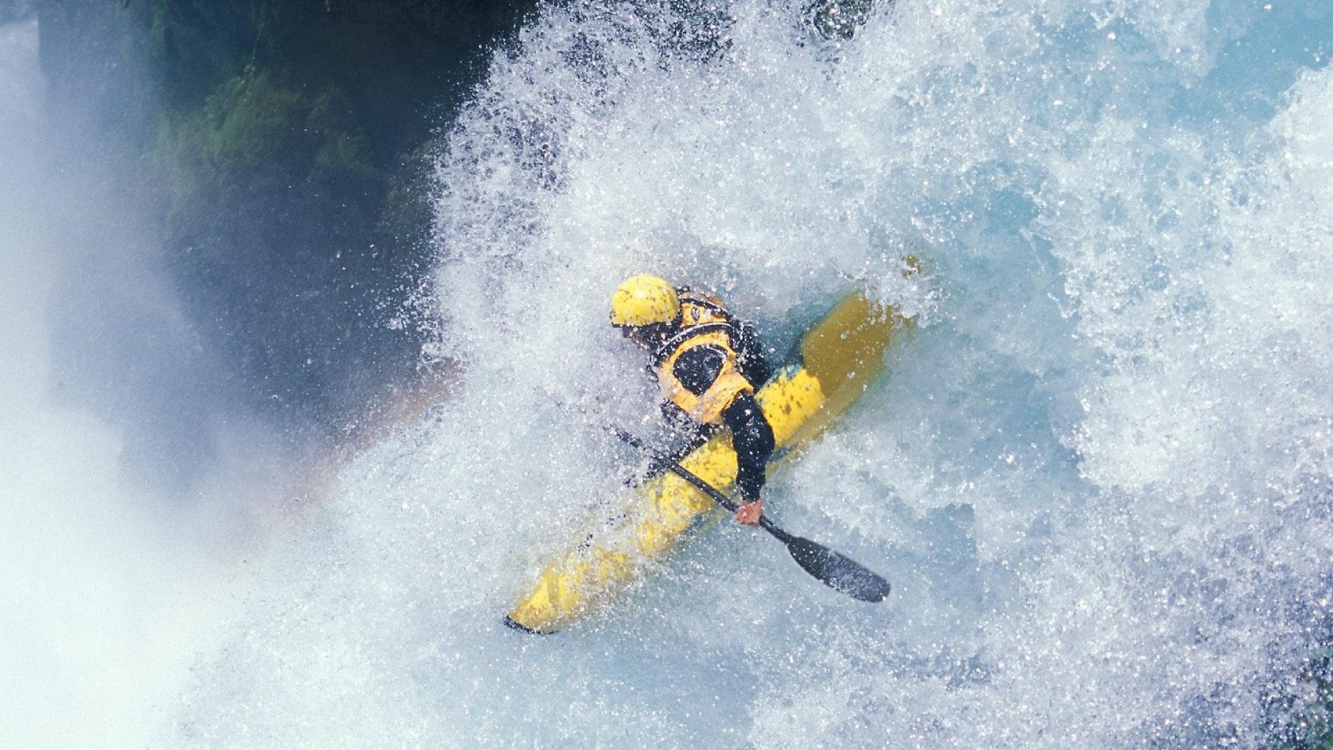 当红魔在雨林溃败，哥斯达黎加狂胜曼联背后的文明隐喻