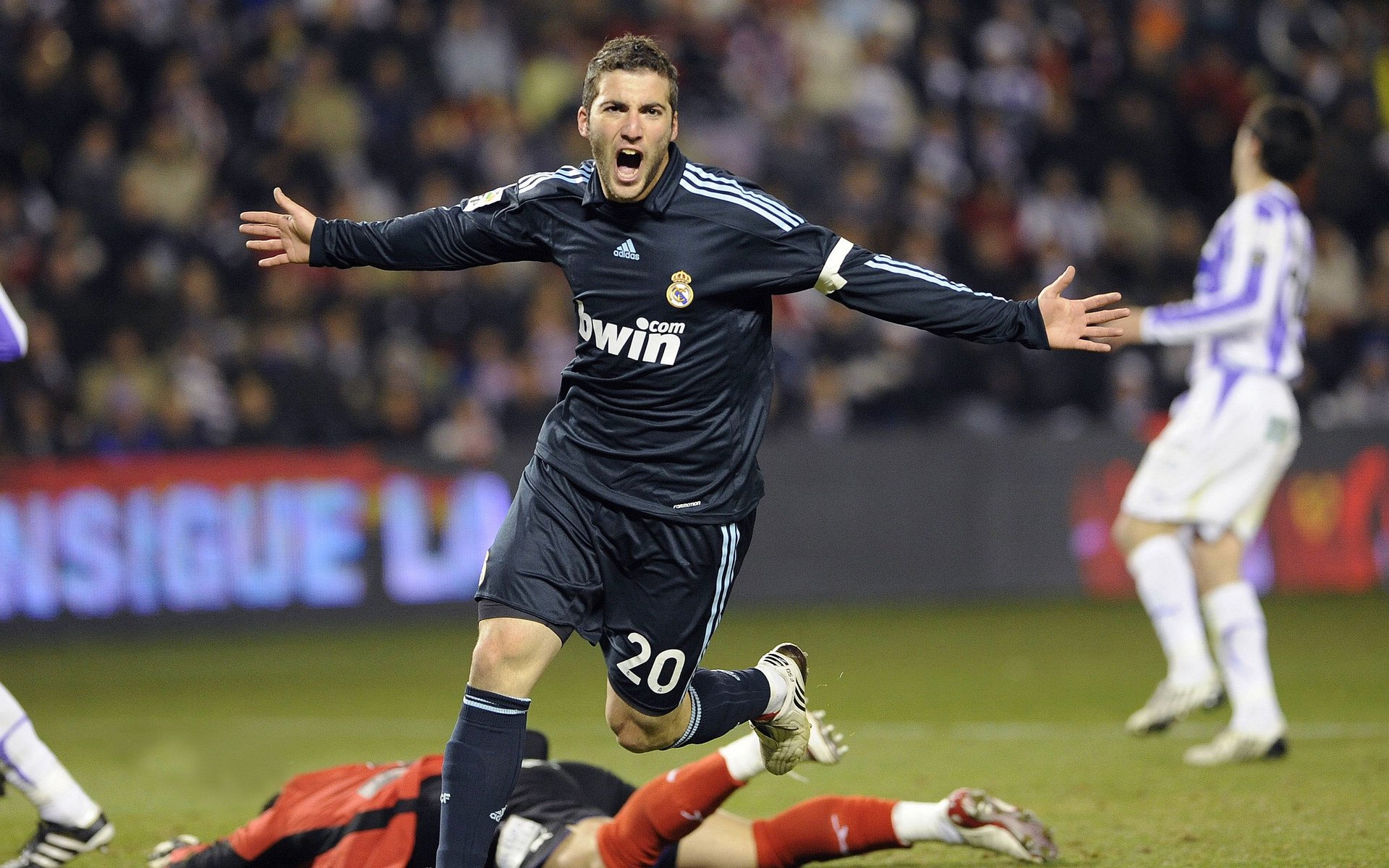 开云体育中国-哈弗茨的救赎，从伦敦迷雾到沙特阳光，一个关键先生的诞生